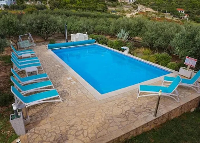 Jelena * Kaštel Novi